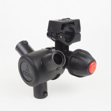 Держатель форсунок с отсекателем тройной Compact Jet